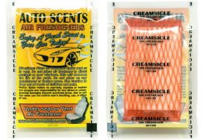 Ароматизатор автомобільний у подушечці AUTO SCENTS "Creamsicle" (Вершкове морозиво)