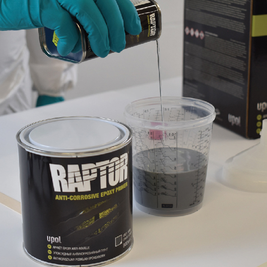 Змішування епоксидного грунта RAPTOR